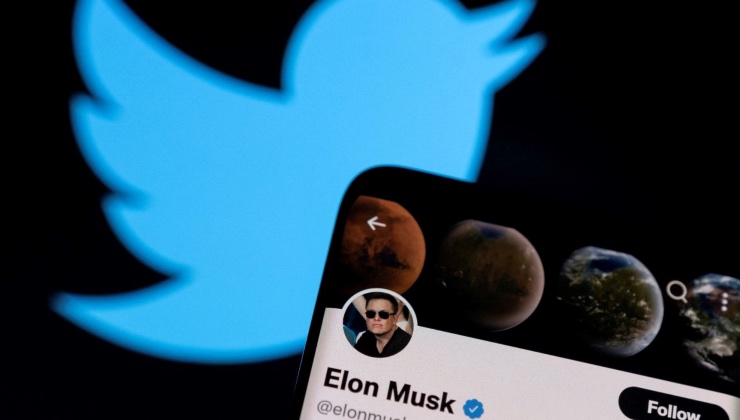 Musk dovrà vendere azioni Tesla per Twitter 