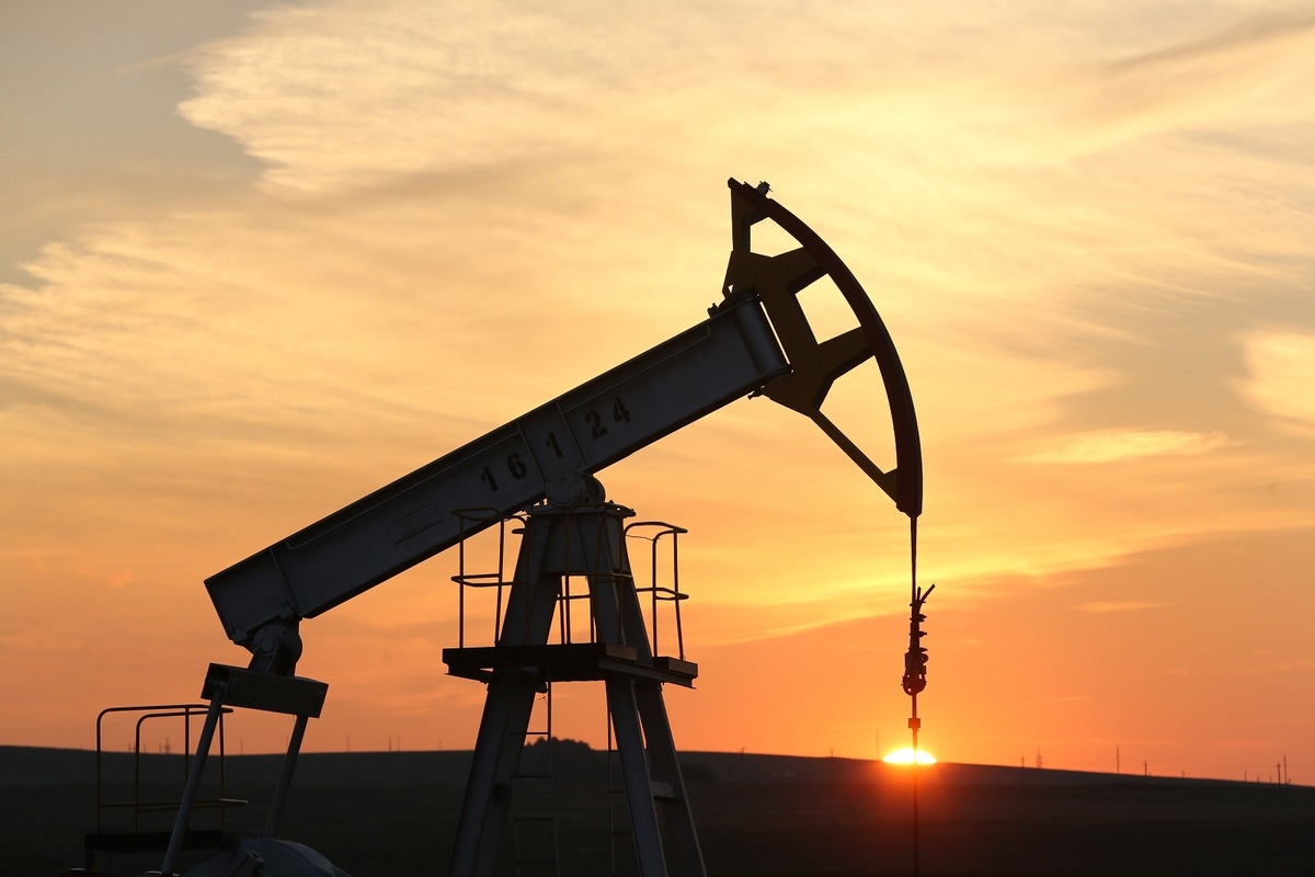 Dopo un forte ribasso i prezzi del petrolio sono fermi